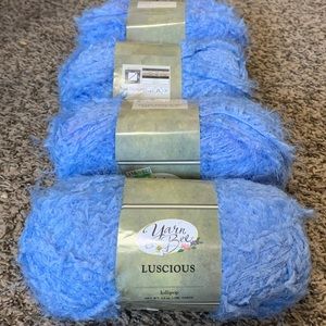 Yarn Bee Luscious Yarn- Lollipop - 4 Skeins